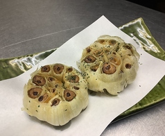 にんにくの丸揚げ