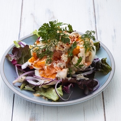 ディル香るサーモンエッグポテサラダ