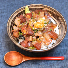 〆ミニポキ丼
