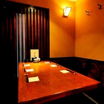 少人数でお疲れ様会に！！4～6名様の個室席アリ！周りを気にせずごゆるりとどうぞ！