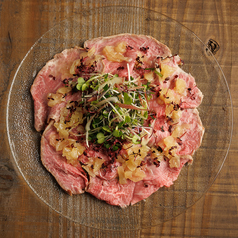 和牛のローストビーフ 西洋わさびのソース