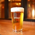 ホテル館内のビール醸造所で造られるこだわりのビールをできたてでお楽しみいただけます！出来立ての格別の味わいをぜひご賞味ください。