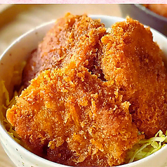 ランチタイムは11:00から営業！