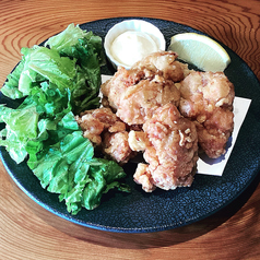 鶏肉の唐揚げ