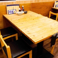 カウンター・テーブル・個室完備！