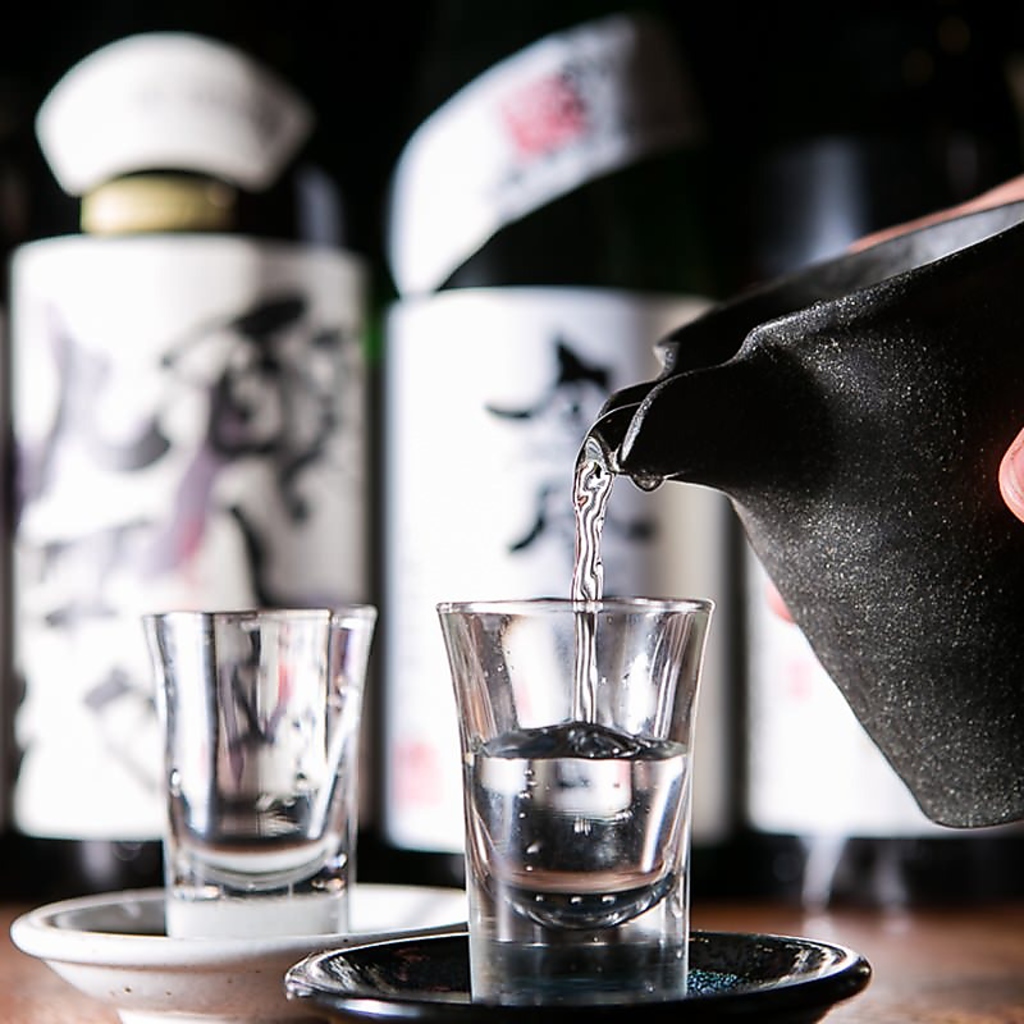 【プレミアム日本酒&焼酎】獺祭・十四代や3M 森伊蔵・村尾・魔王など、人気銘柄を多数ご用意。