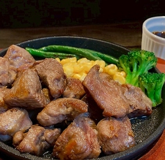 乱切りラムステーキ(300g)