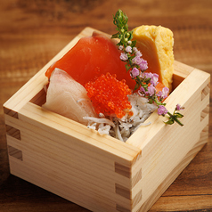 赤字覚悟!鮮魚の升盛り