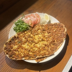 ラフマジュン