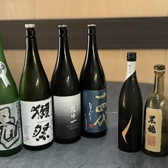 時期によって厳選した日本酒をどうぞ。