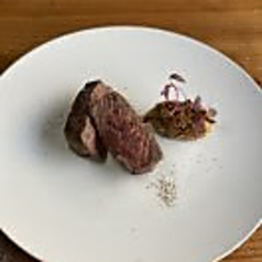 国産牛サーロインのロースト　自家製マスタード、玉葱と胡椒