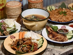 LARB ラーブの特集写真
