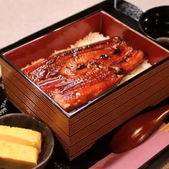 【◆気軽に味わう本格鰻◆】女性にも人気の「うなぎ重 福（並）」の写真