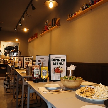 STREET BURGER ストリートバーガーの雰囲気1