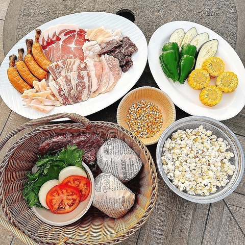 Sky Terrace BBQ BIBI XJCeXo[xL[rr