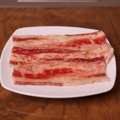 【肉の旨みが溢れ出す】最高級の脂のノリを体感！「特上カルビ」 ハーフ/1人前の写真