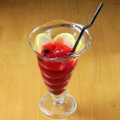 アロニアの丘のレモネード