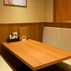 沖縄酒場ハイサイ 丸の内店の雰囲気2