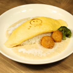 帆立貝柱フリットオムライス（ミニサラダ＆スープ付き）