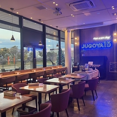 当店では貸切も承っております。着席形式で50名様まで、立食形式で60名様までご利用可能です。仲間内でのお祝いやちょっとしたパーティーなどにオススメです!お気軽にご相談ください。