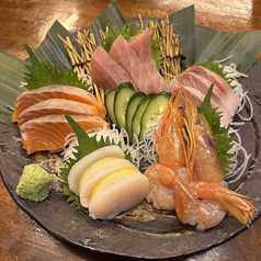 お刺身盛合わせ　本日の鮮魚【五点盛り】