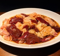 名物！ホルモン盛り合わせ