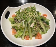 蒸し鶏のゴマだれサラダ