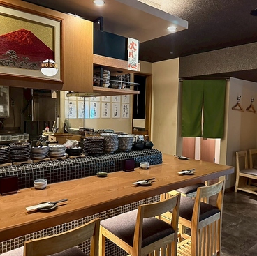 寿司と天ぷらと樽酒 四条烏丸店の雰囲気1