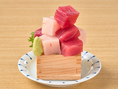【お得なブツ2種枡盛り】赤身とびんちょうを味わえるオススメの一品★目でも舌でも楽しめる贅沢2種盛りです！548円(税込)