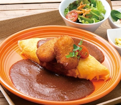 カニクリームコロッケオムライス