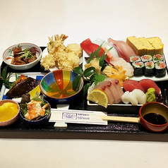 びんび会席　お持ち帰り限定　税込み　３、３００円