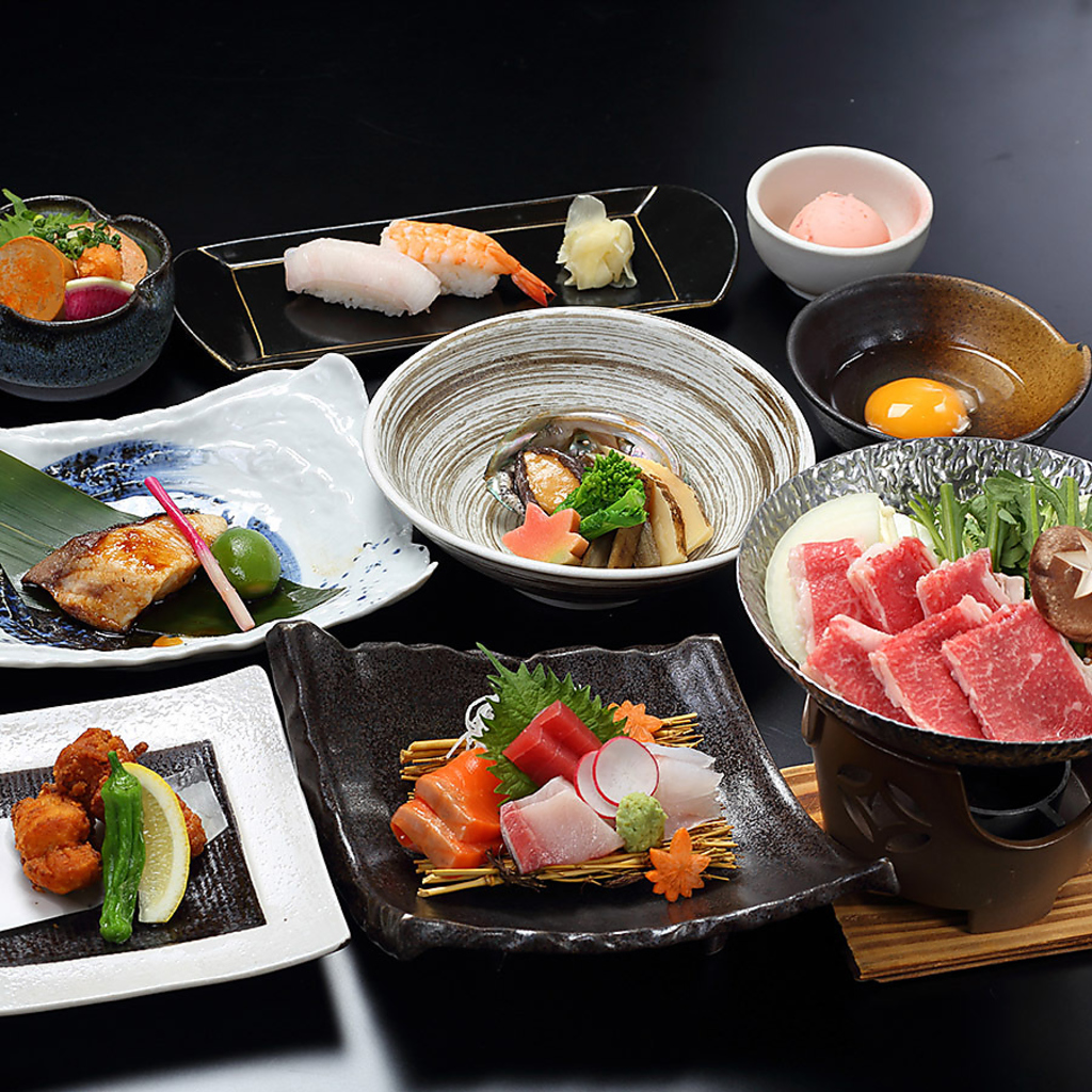 会席風のコースもご用意しております。生ビール飲み放題付き