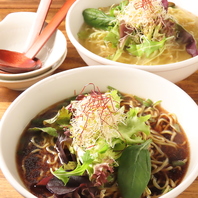 じっくりコトコト煮込んだ鶏そば