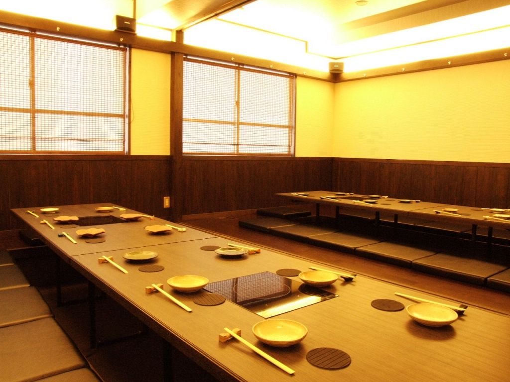 10名～28名様まで可能な個室宴会場あり。おひとり様にはカウンター席も◎