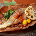 料理メニュー写真&nbsp;鮭の朴葉味噌焼き