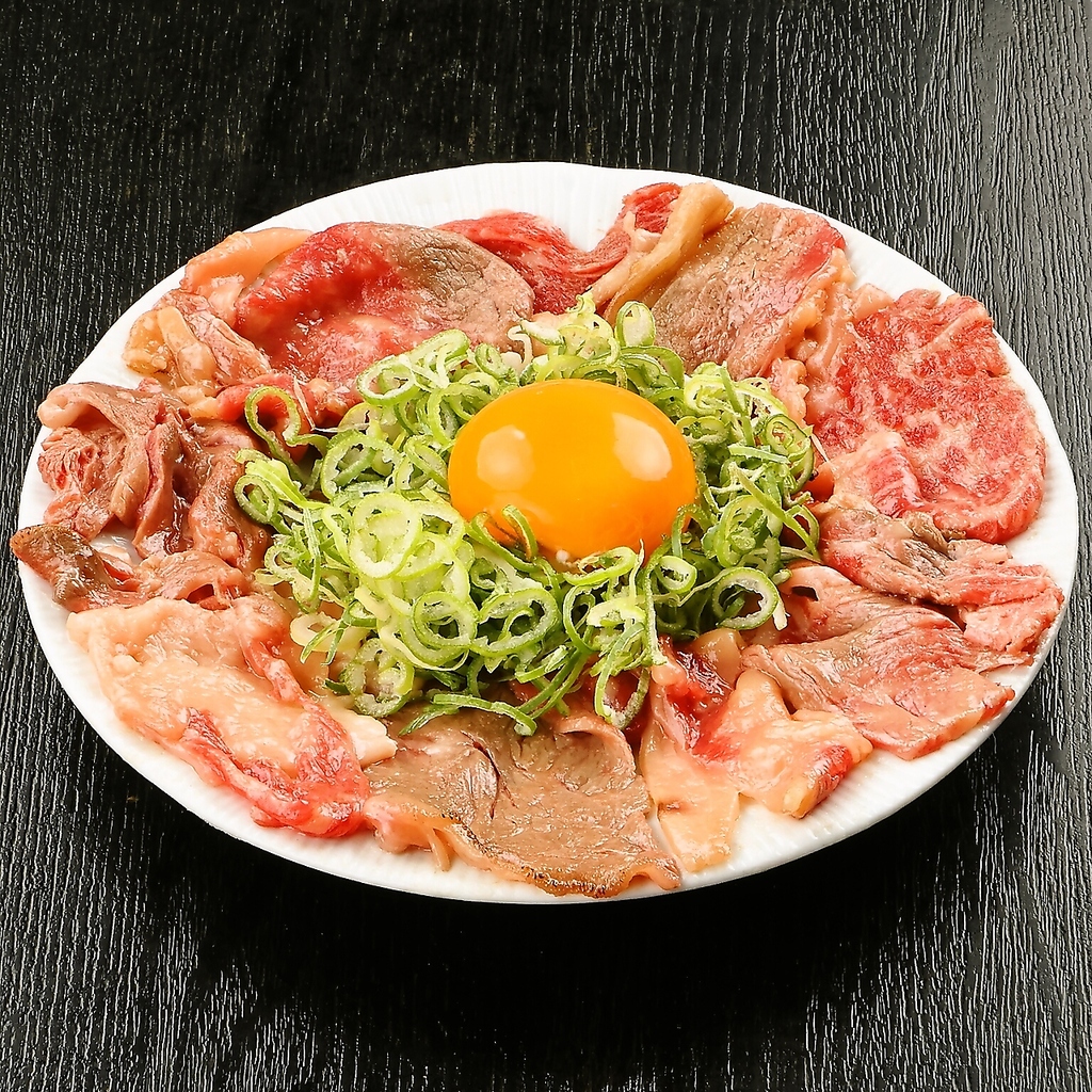 当店名物★三宮駅から徒歩4分!!ハイボール209円(税込),生ビール319円(税込)！ザ・大衆酒場♪