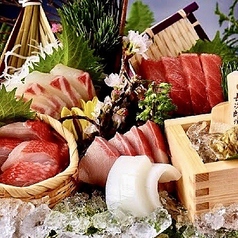 『でらでら』鉄板焼き鳥と海鮮とおでんがでら旨い居酒屋　名古屋・天白 塩釜口駅本店の特集写真