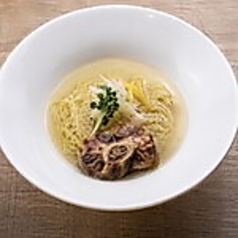 炭焼き牛テール塩ラーメン