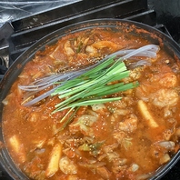 人気メニュー　　釜山名物・ナッコプセ！！