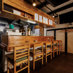 お一人様でも入りやすいカウンター席。