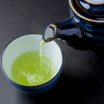<県産>静岡茶をご用意！香り高い煎茶や深蒸し茶をご提供！香りも味もお楽しみ下さい…