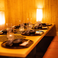 全席扉付き完全個室　牛タン　ステーキ　肉寿司　飲み放題　-たんやおくむら-　新宿店特集写真1