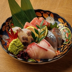 炉端ともつ煮 炎 田町本店の特集写真