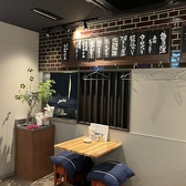 佐賀みつせ鶏 酒場 高しな 富山駅前店の雰囲気3