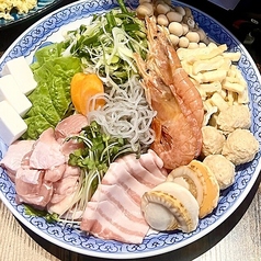 ※二色鍋具材(仕入れや季節により変わります)