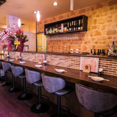 【商業施設や公共交通からのアクセス良好！】チャチャタウン小倉から徒歩3分。ショッピングや映画の帰りに一杯いかがですか？気軽に立ち寄れるカジュアルでお洒落なお店です♪