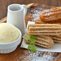 【churro】ミニチュロスバニラアイス添え