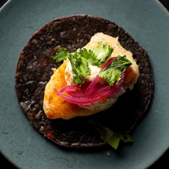 サーモンフリットのタコス