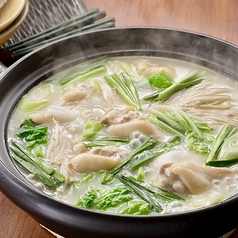 大山どりと霧島黒豚の生姜白湯スープ鍋