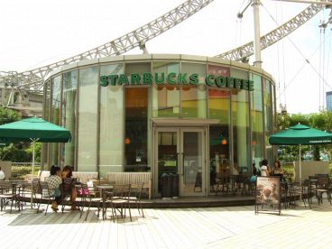 スターバックスコーヒー 東京ドームシティ ラクーア店の雰囲気1